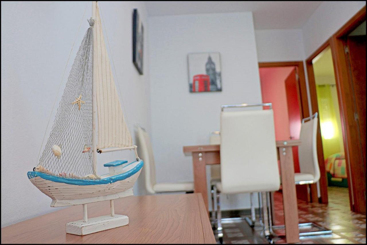 Chalet Muelle Pesquero 65 Conil De La Frontera Luaran gambar